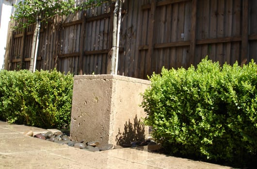 Travertine stone cube fountain