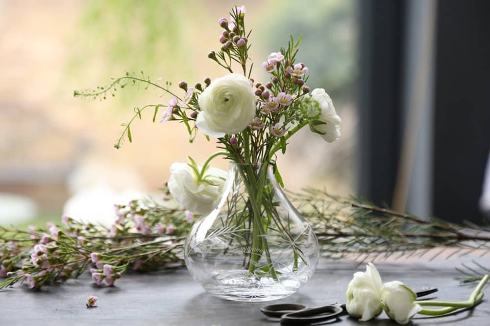 Vase Fern Design